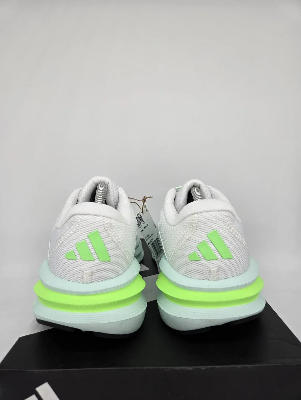adidas Women's Galaxy 7 JQ2610 Cloud White Halo Mint Lime Running Shoes Size 9.5